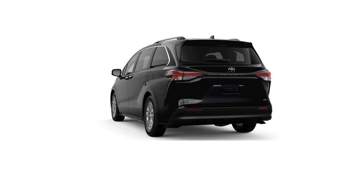 New 2026 Toyota Sienna XLE AWD/4WD image 7