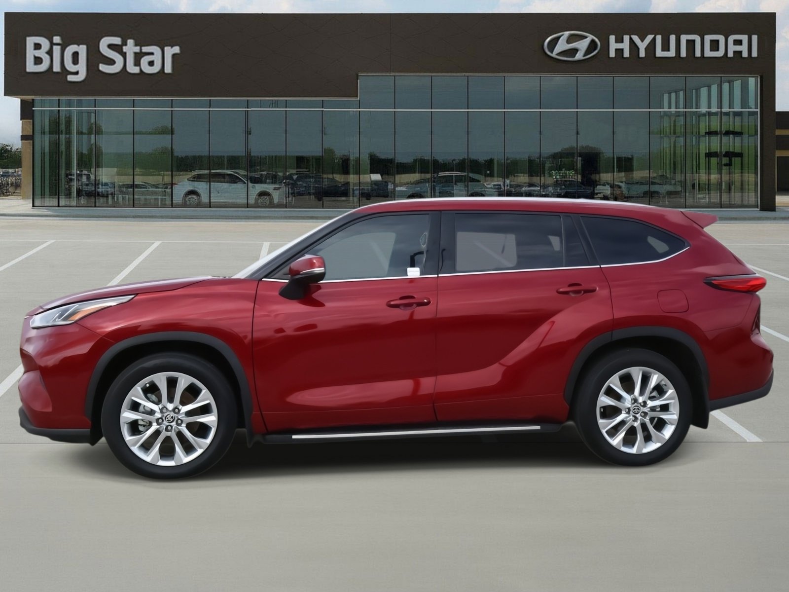 Used 2022 Toyota Highlander Limited image 2