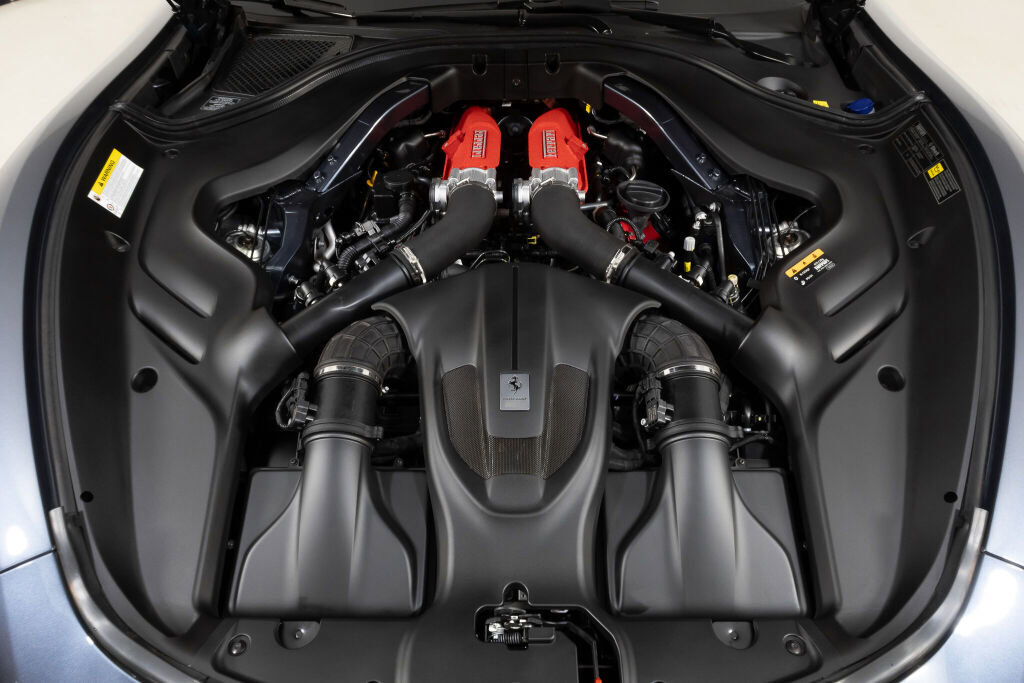 Used 2021 Ferrari Roma image 23