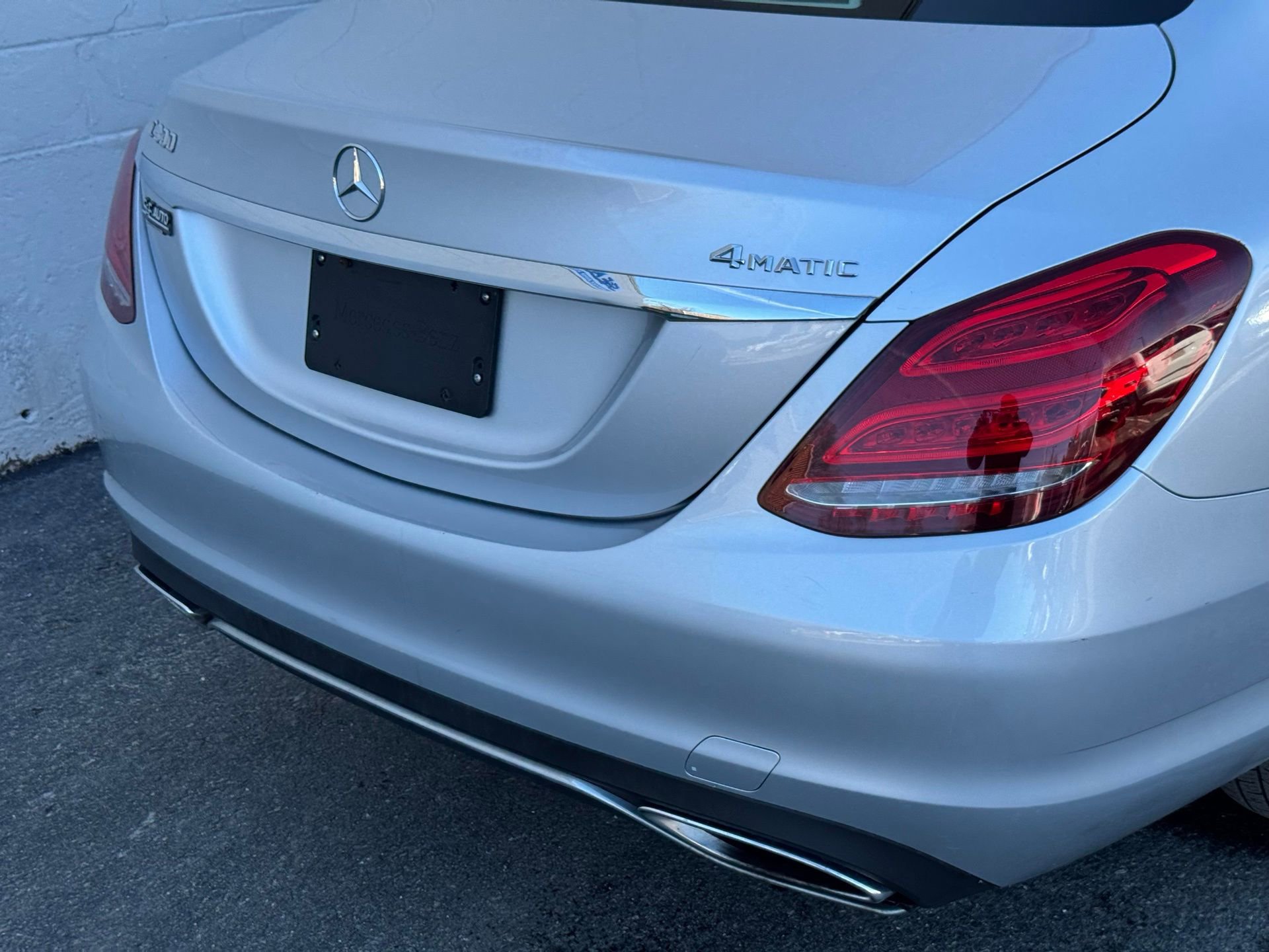 Used 2015 Mercedes-Benz C 300 4MATIC Sedan image 7