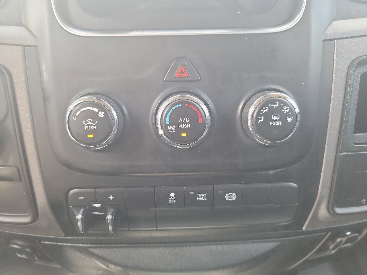 Used 2017 RAM 2500 Tradesman image 30