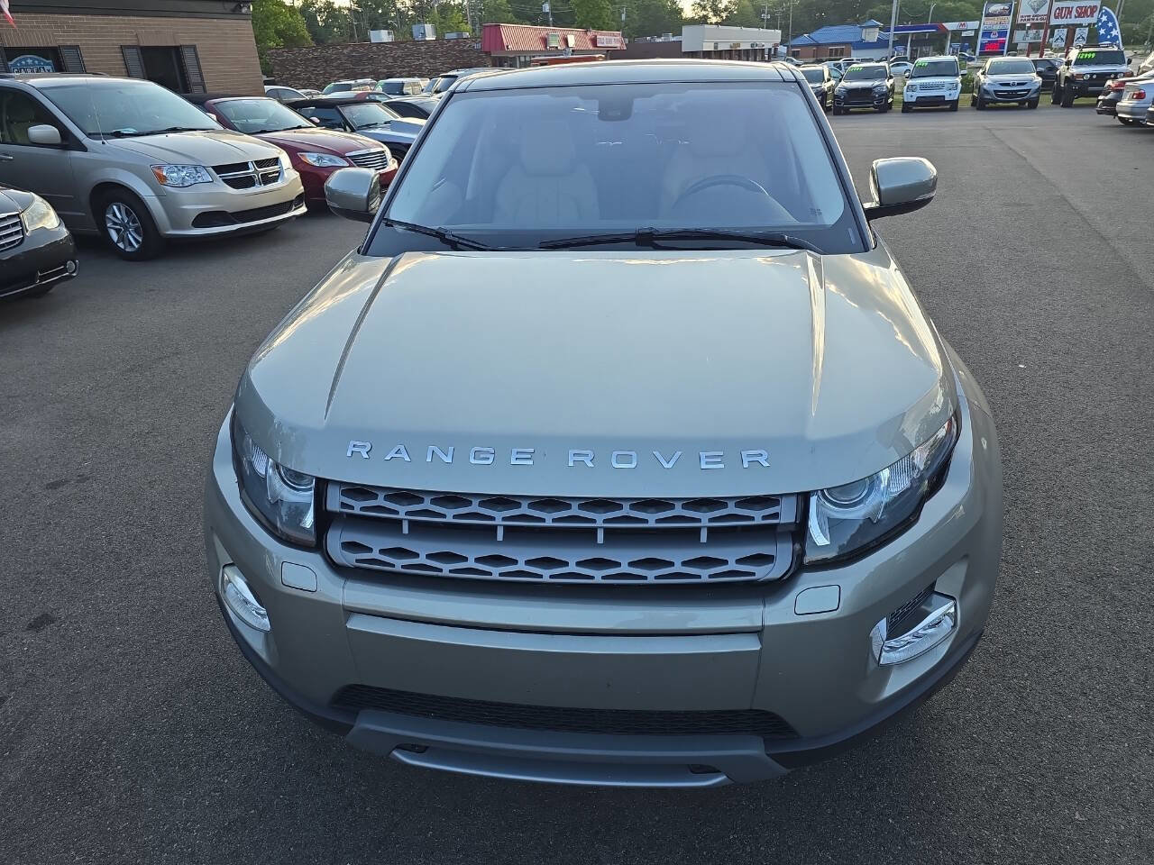 Used 2012 Land Rover Range Rover Evoque Pure Plus image 11