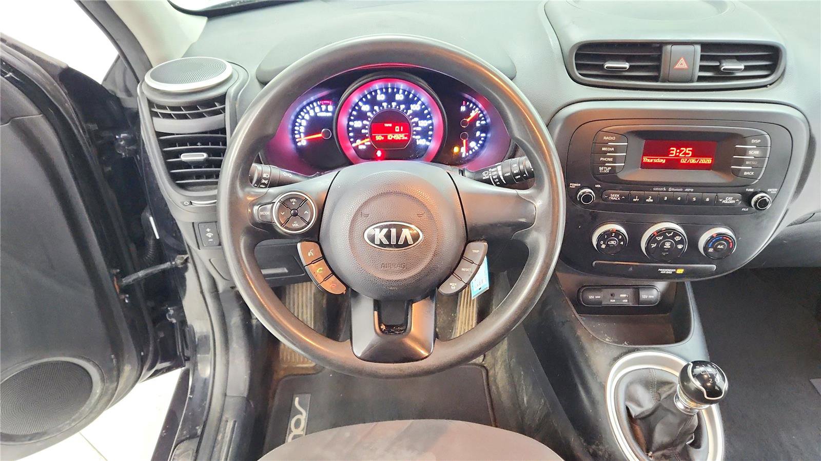 Used 2015 Kia Soul image 26