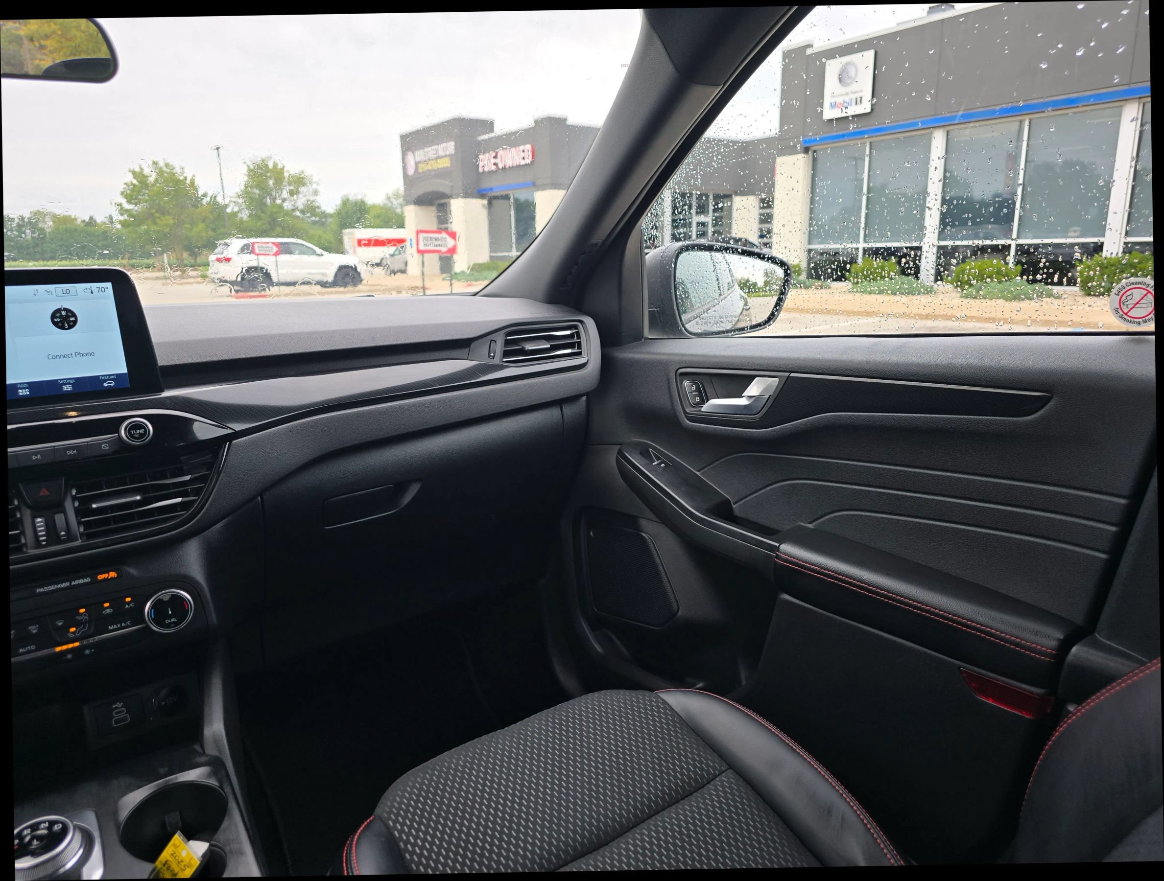 Used 2025 Ford Escape ST-Line AWD/4WD image 14