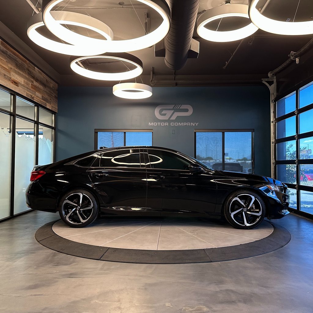 Used 2021 Honda Accord Sport Special Edition image 2