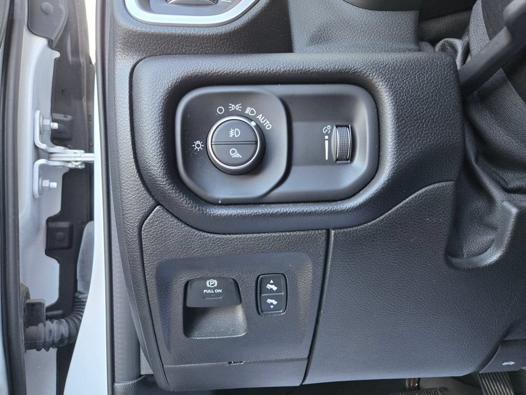 Used 2021 RAM 1500 Big Horn w/ Trailer Tow Group AWD/4WD image 17