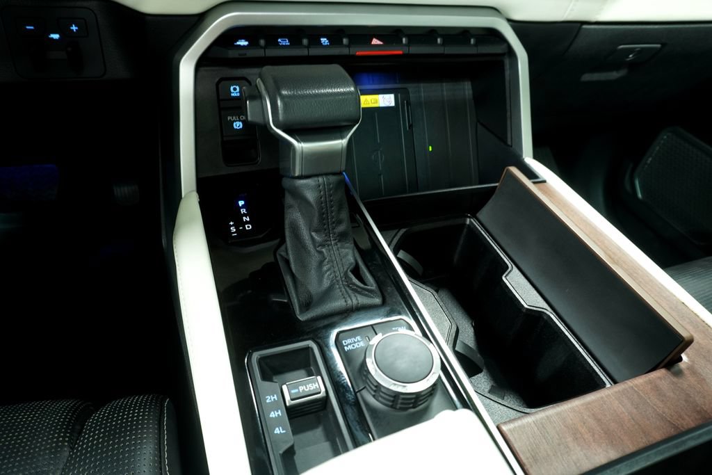 Certified 2022 Toyota Tundra Capstone AWD/4WD image 21
