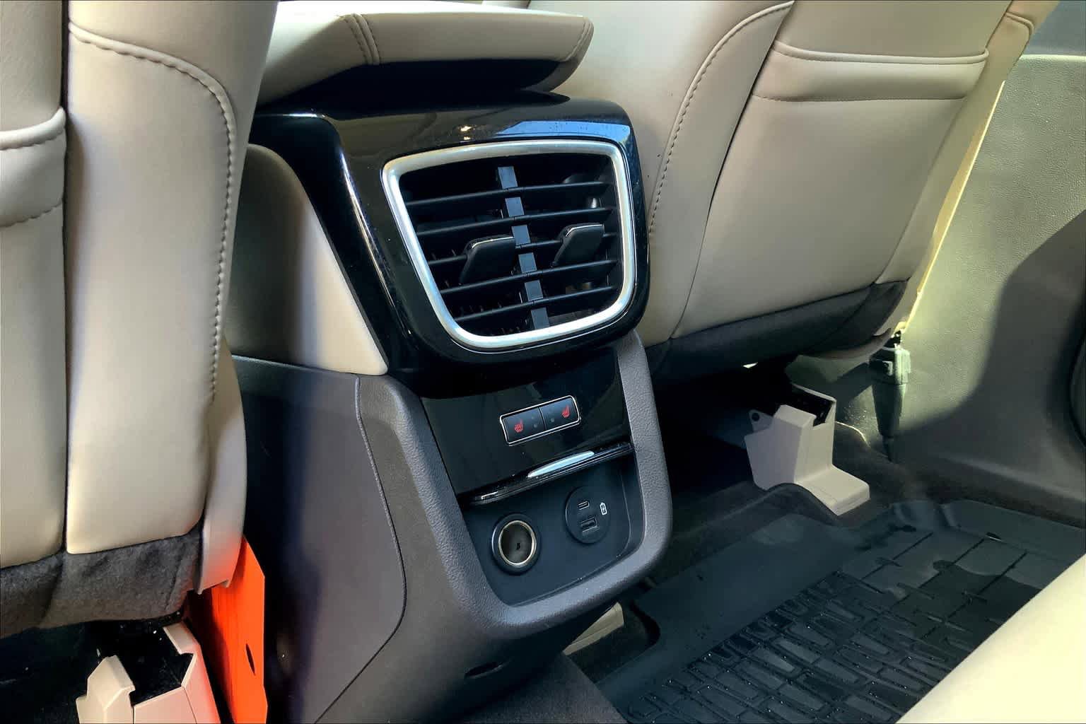 Used 2022 Lincoln Nautilus Reserve FWD image 34
