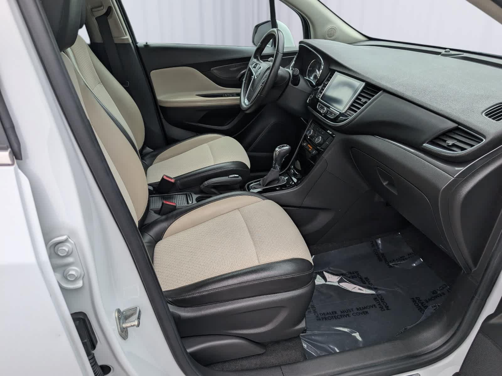 Used 2020 Buick Encore Preferred AWD/4WD image 10