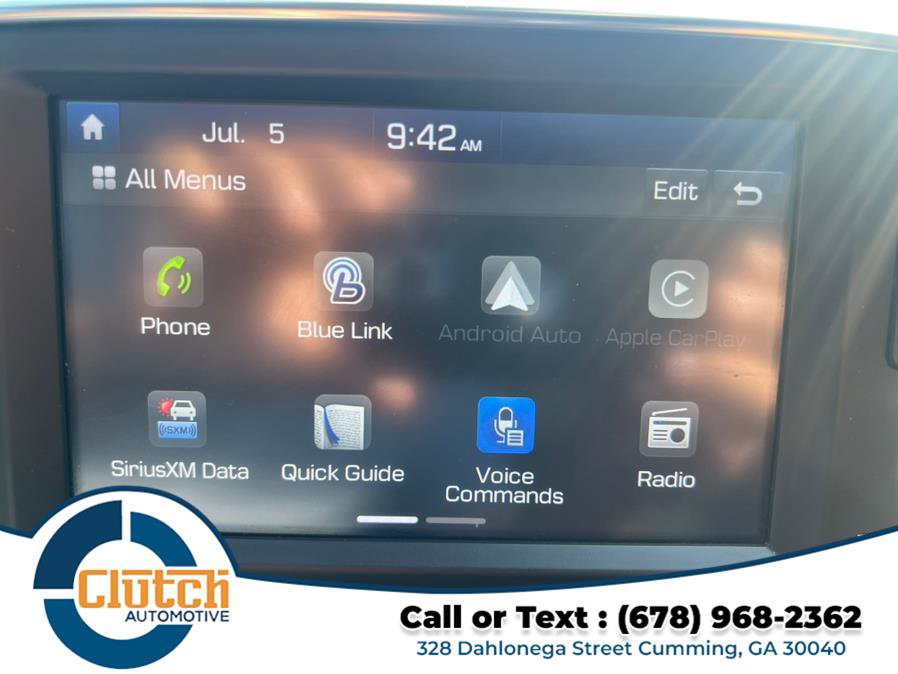 Used 2019 Hyundai Santa Fe SEL image 37