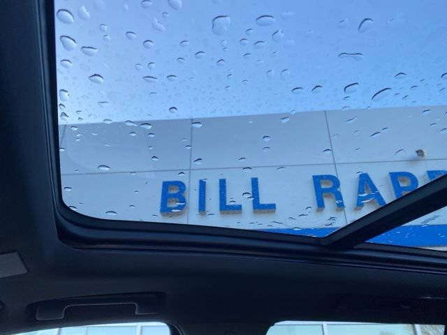 New 2026 Chevrolet Suburban Premier image 12