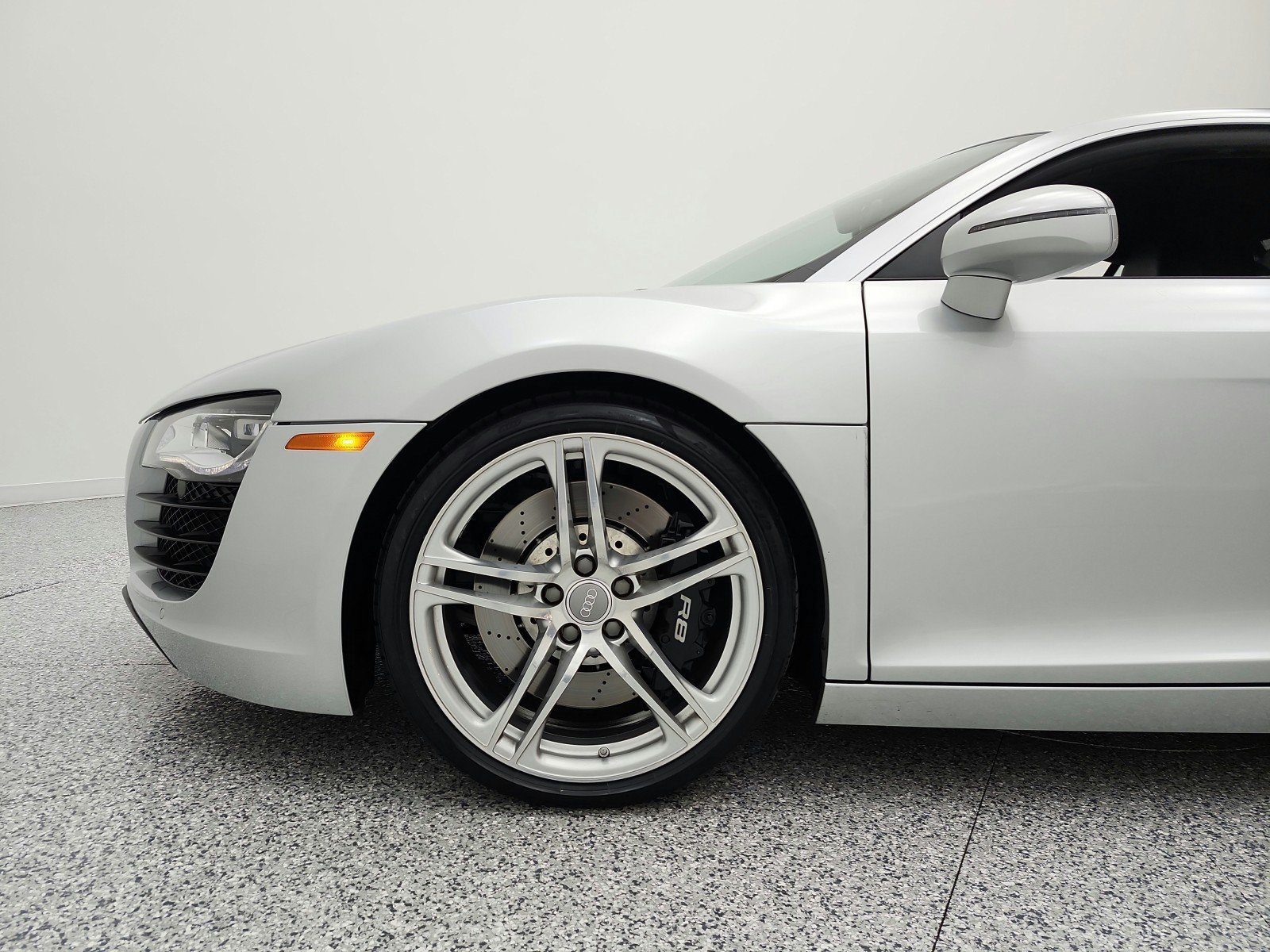 Used 2010 Audi R8 V8 AWD/4WD image 14