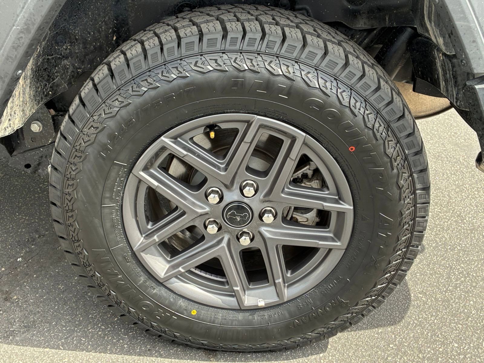 Used 2025 Jeep Wrangler Sport S image 29