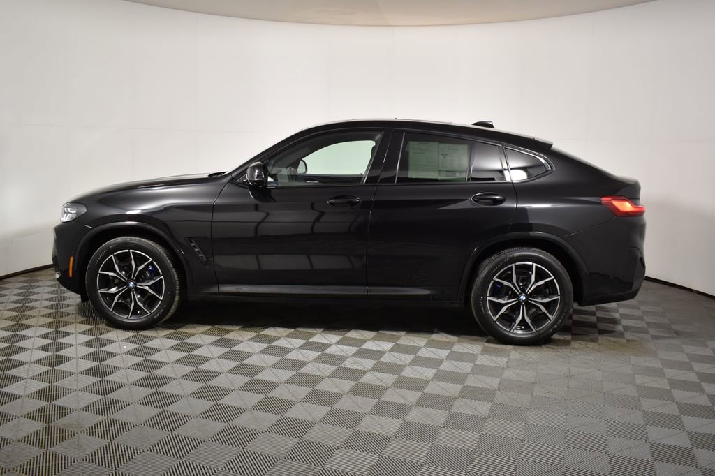 Certified 2024 BMW X4 M40i w/ Premium Package image 2