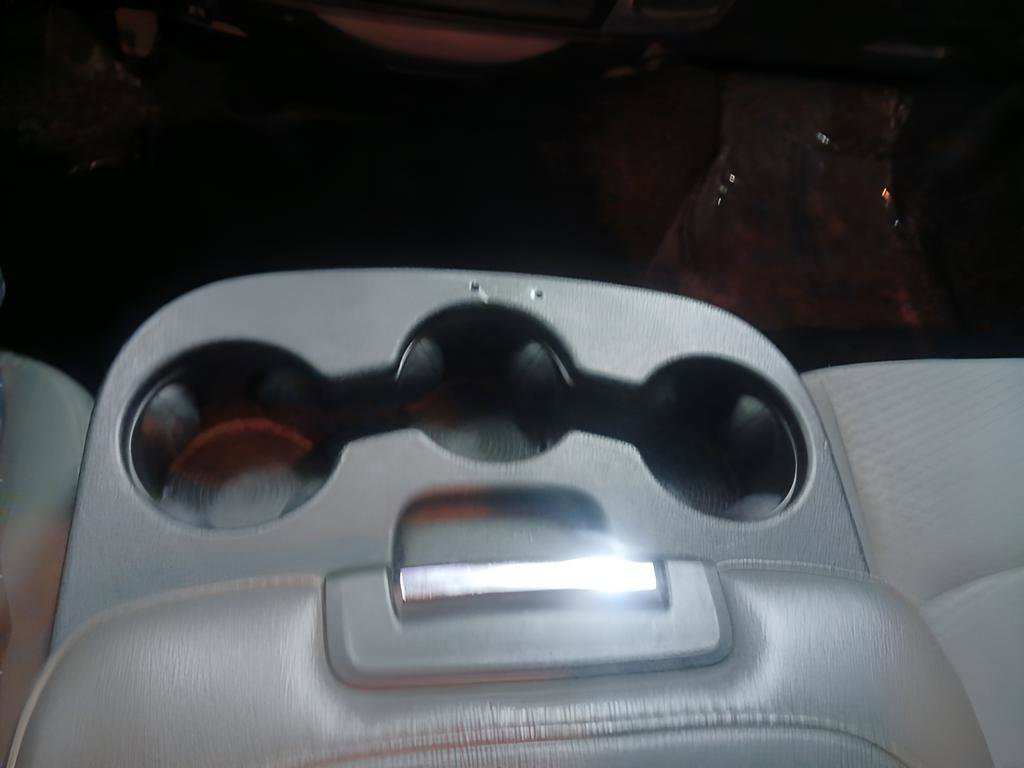 Used 2016 RAM 2500 Tradesman w/ Chrome Appearance Group image 13