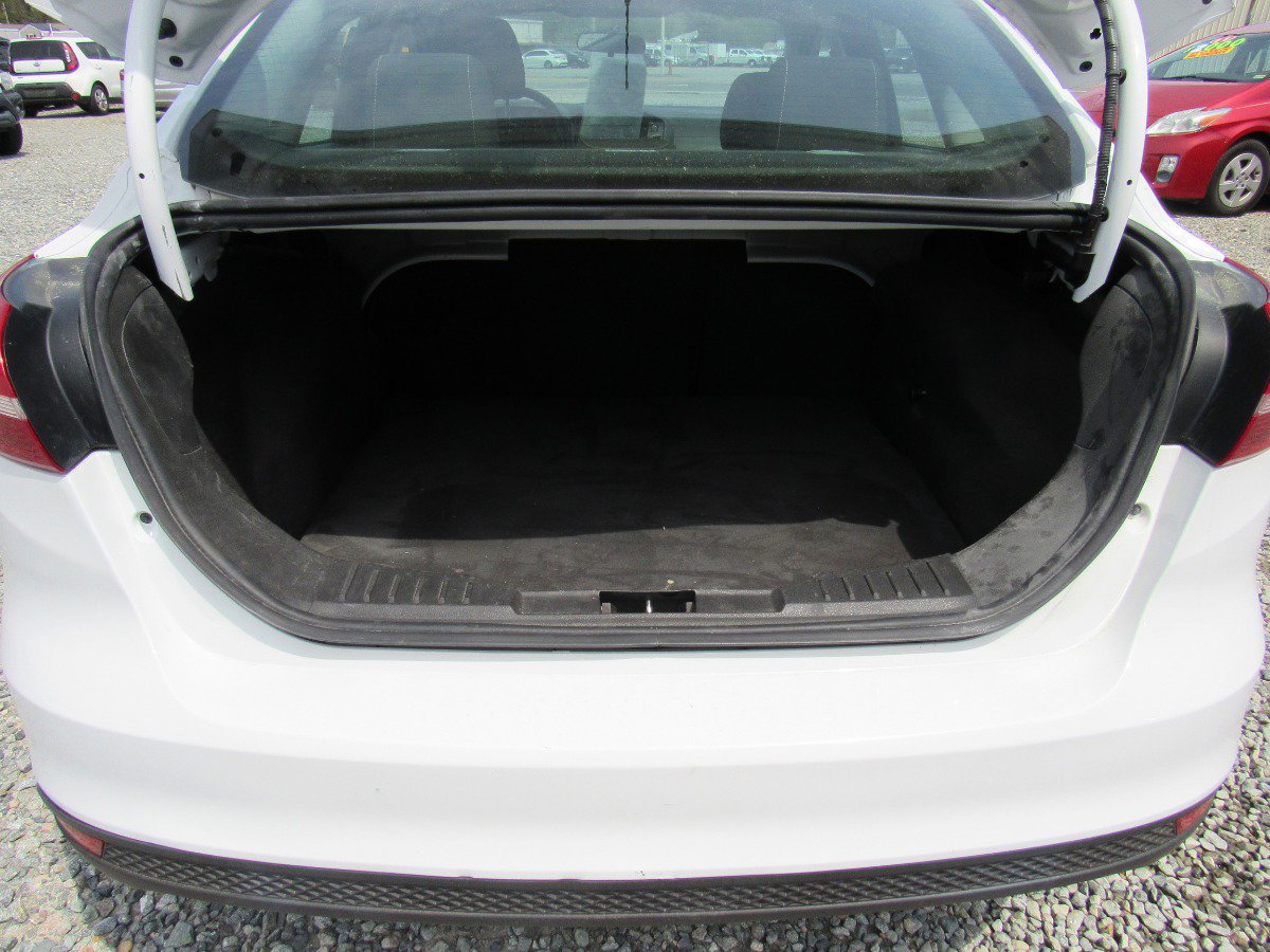 Used 2016 Ford Focus S image 9