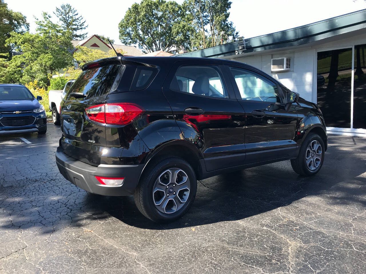 Used 2020 Ford EcoSport S AWD/4WD image 7