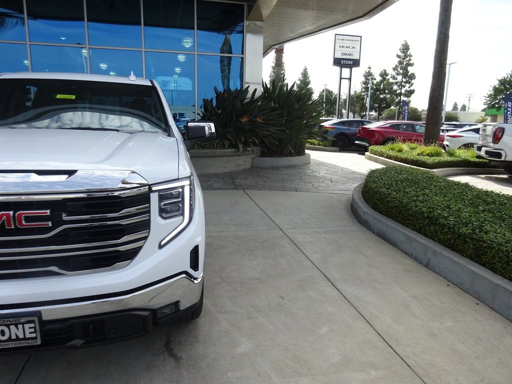 New 2026 GMC Sierra 1500 SLT w/ SLT Premium Package AWD/4WD image 38