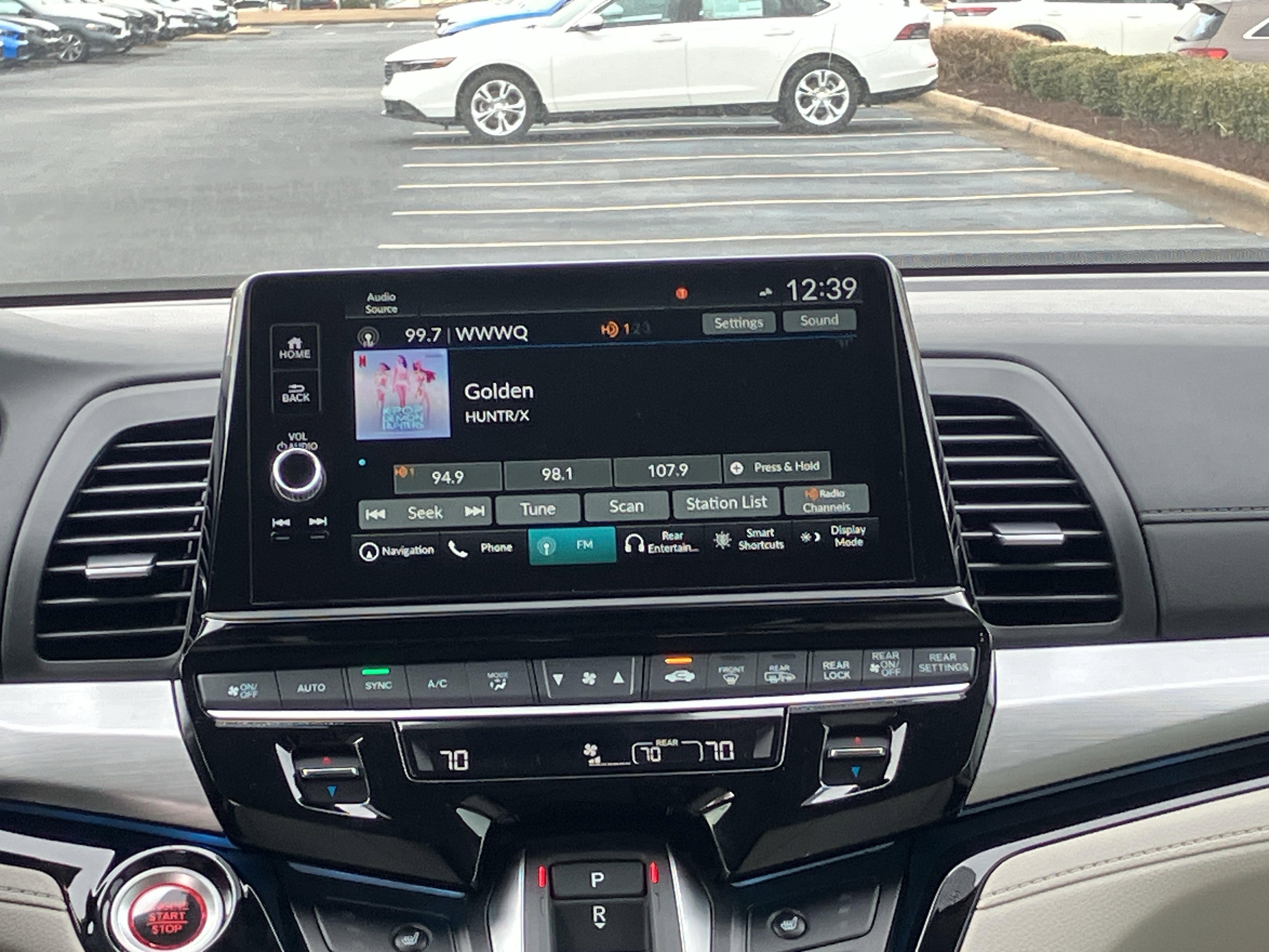New 2026 Honda Odyssey Touring image 27