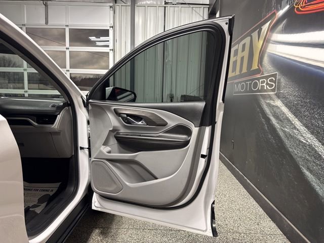 Used 2020 GMC Terrain SLT image 26