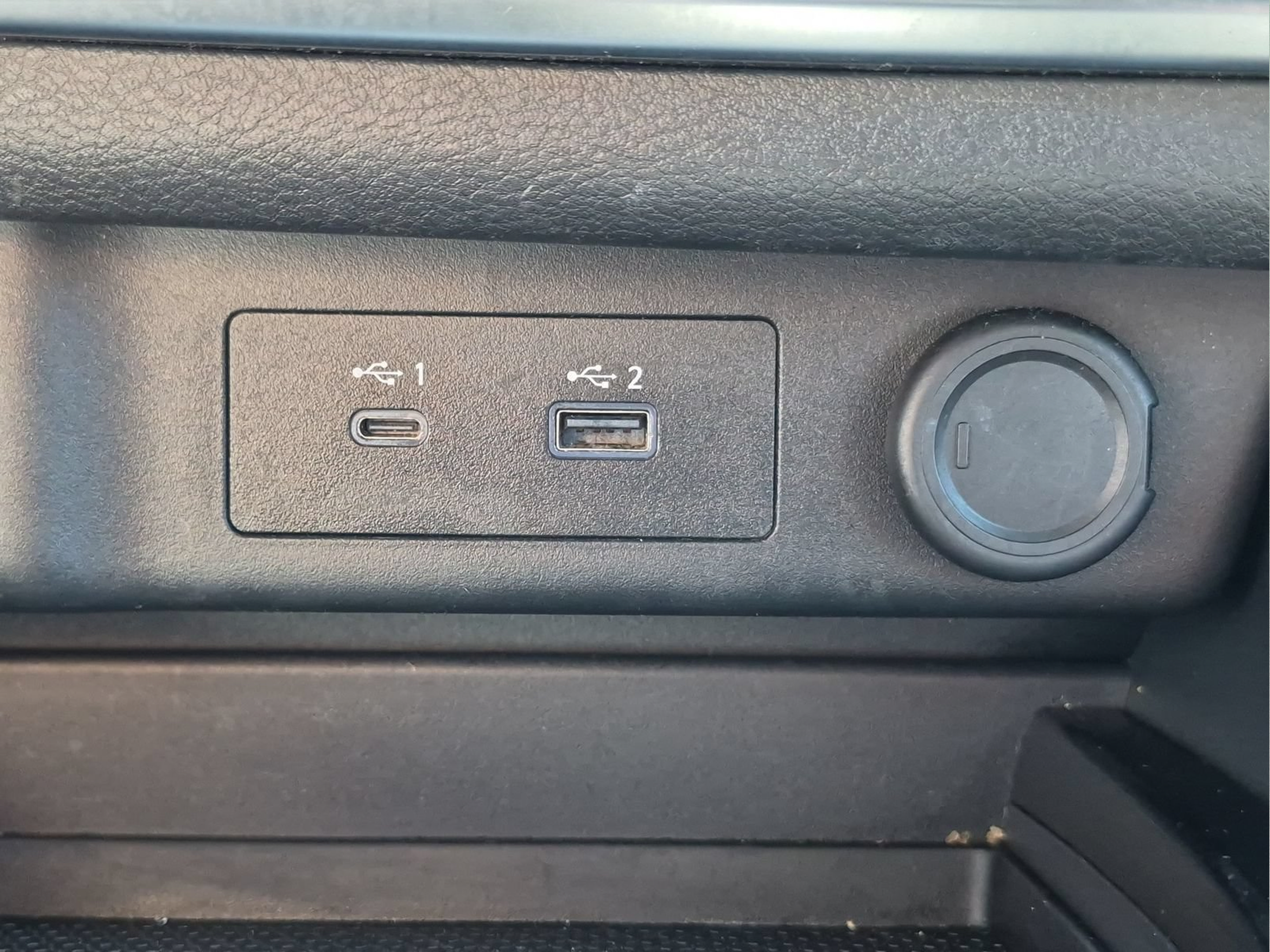 Used 2023 Nissan Rogue SV AWD/4WD image 25