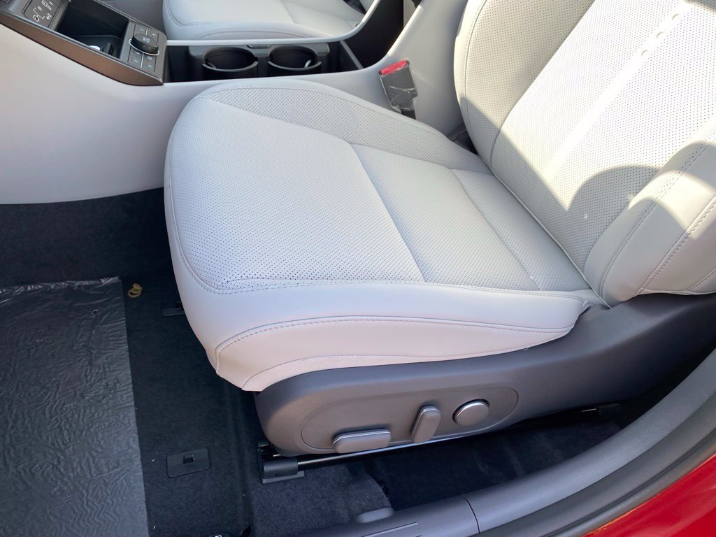 New 2026 Hyundai Kona Limited FWD image 20