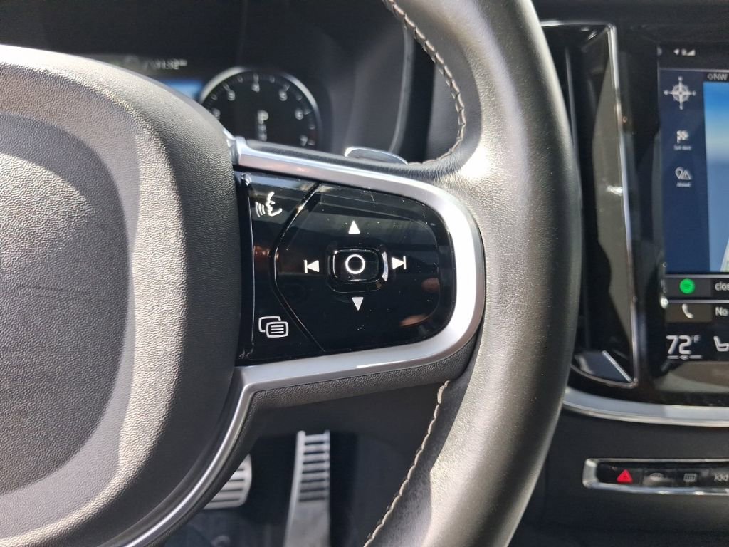 Used 2019 Volvo S60 T6 R-Design image 20