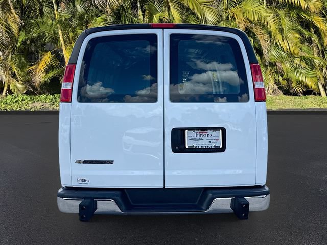 Used 2024 Chevrolet Express 2500 w/ Driver Convenience Package RWD image 6