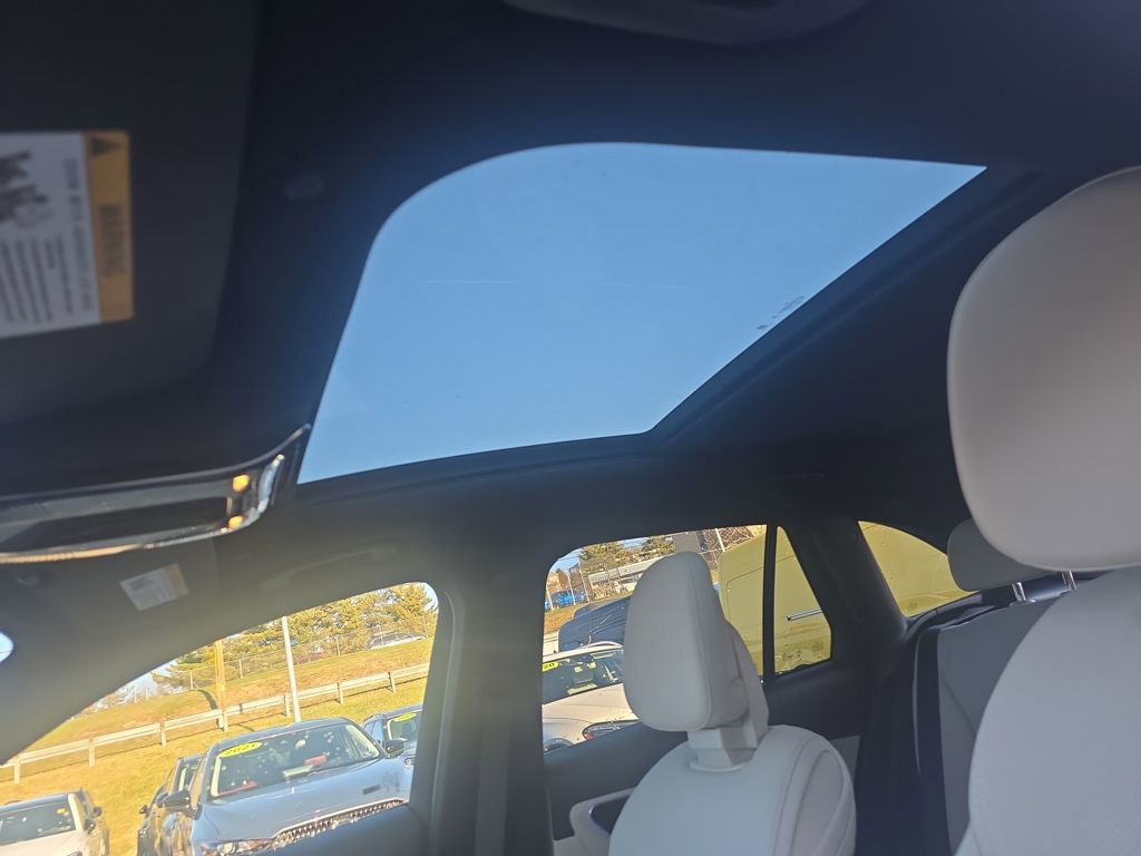 New 2026 Mercedes-Benz GLC 300 4MATIC image 24