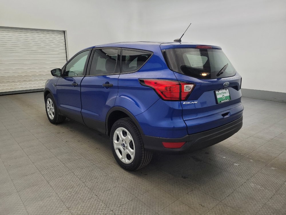 Used 2019 Ford Escape S image 5