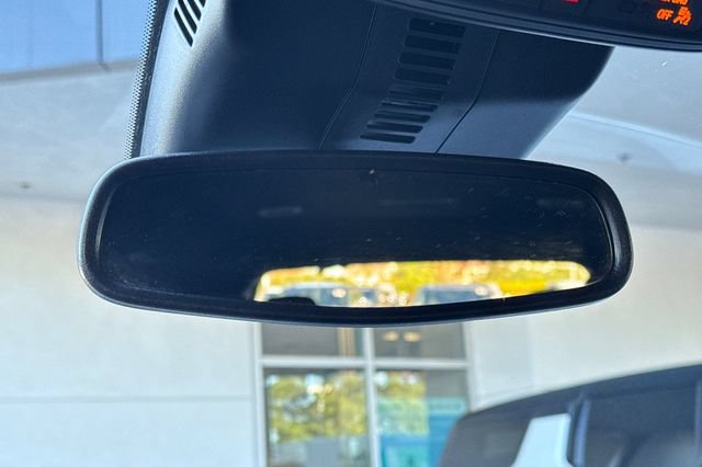 Used 2025 Buick Enclave Preferred FWD image 26