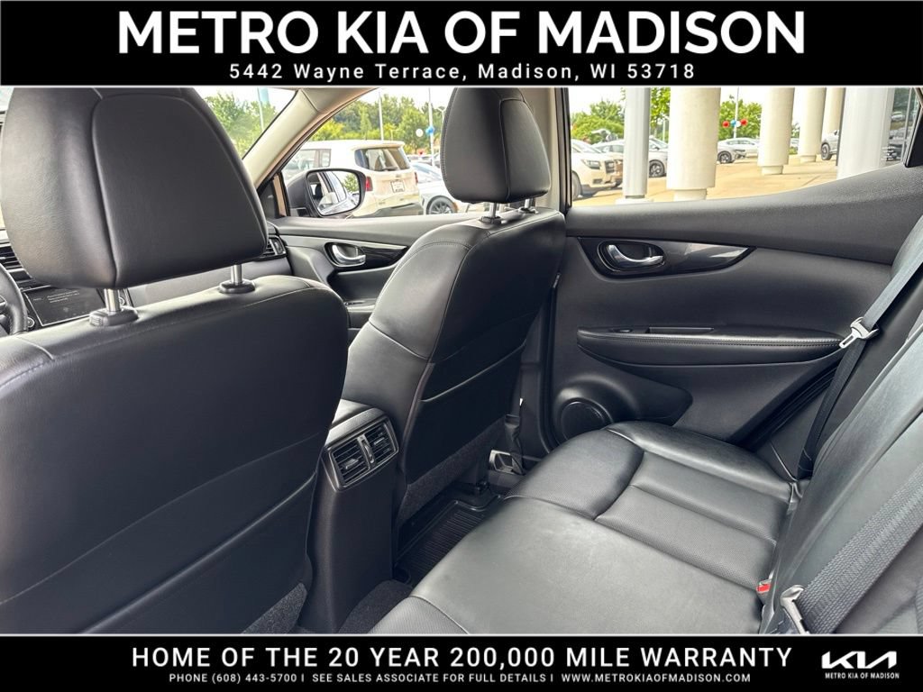 Used 2022 Nissan Rogue Sport SL w/ Premium Package AWD/4WD image 26
