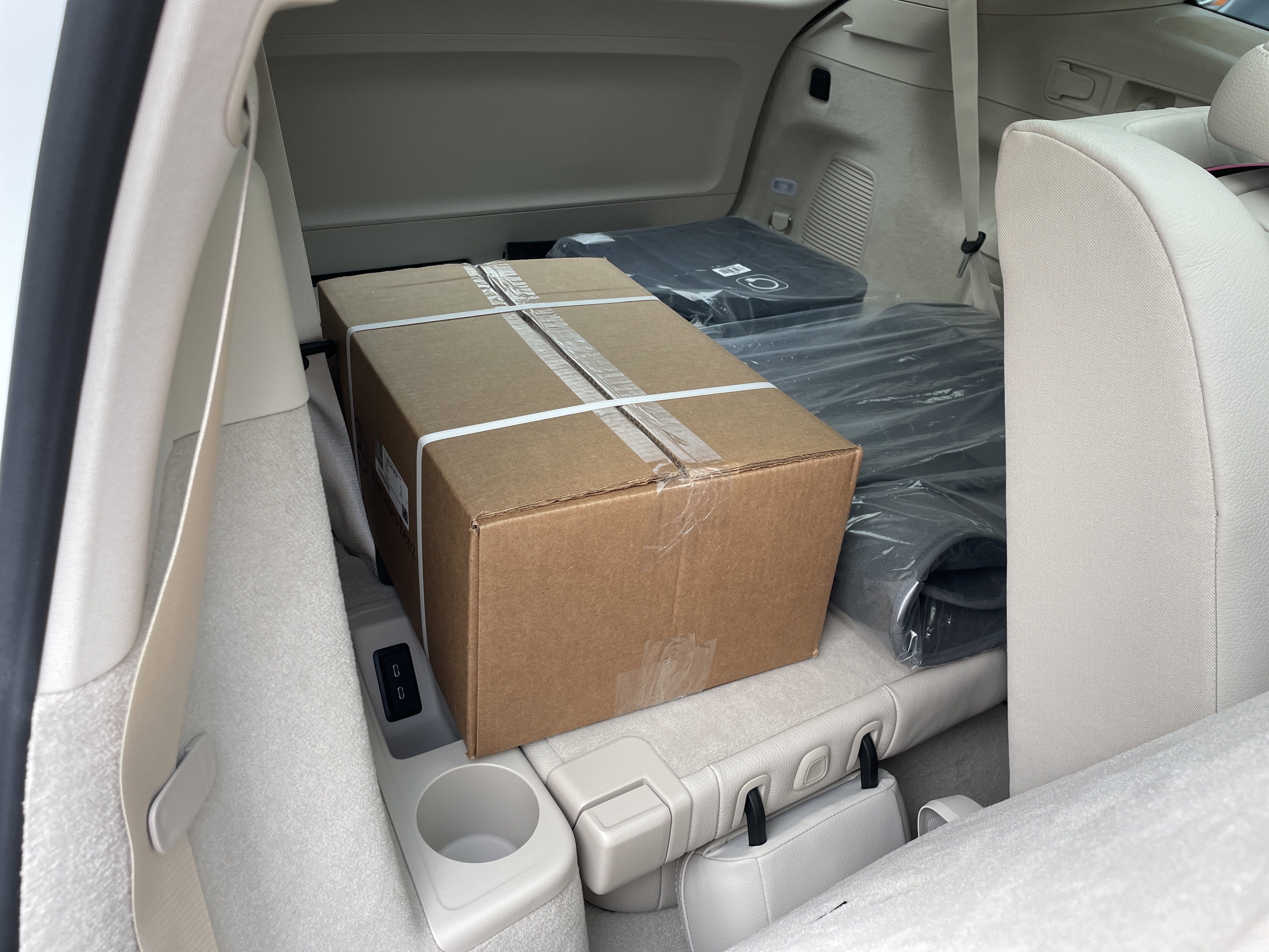 New 2026 Mercedes-Benz EQS 400 4MATIC SUV image 45