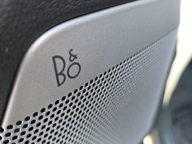 Used 2025 Ford F150 Lariat w/ Equipment Group 501A Mid image 26