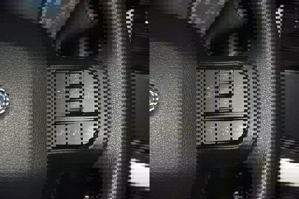 Used 2024 Ford F550 4x4 Crew Cab Super Duty w/ XLT Value Package image 28