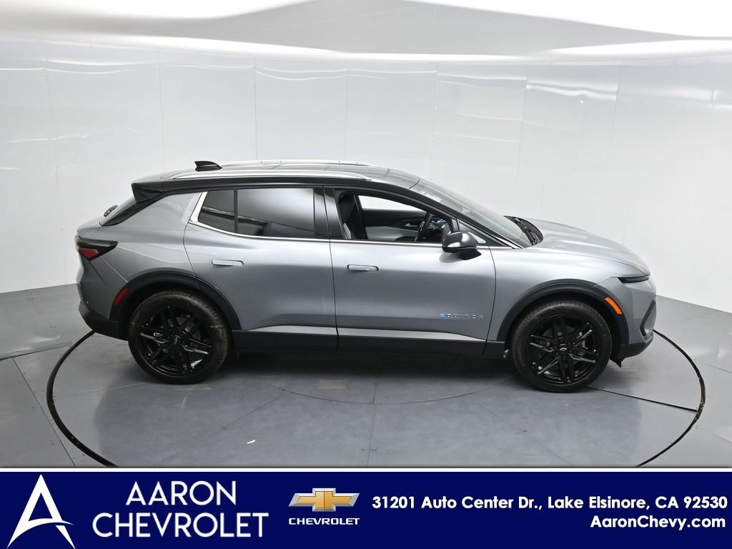New 2026 Chevrolet Equinox EV LT image 56
