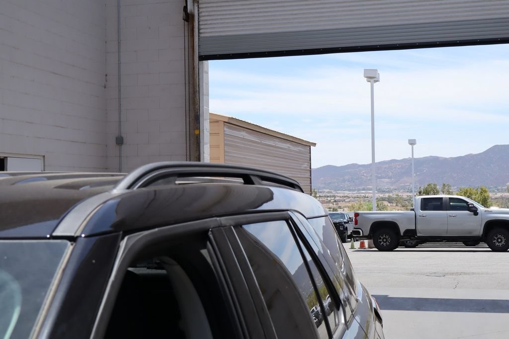 Used 2025 Ford Explorer Active RWD image 16