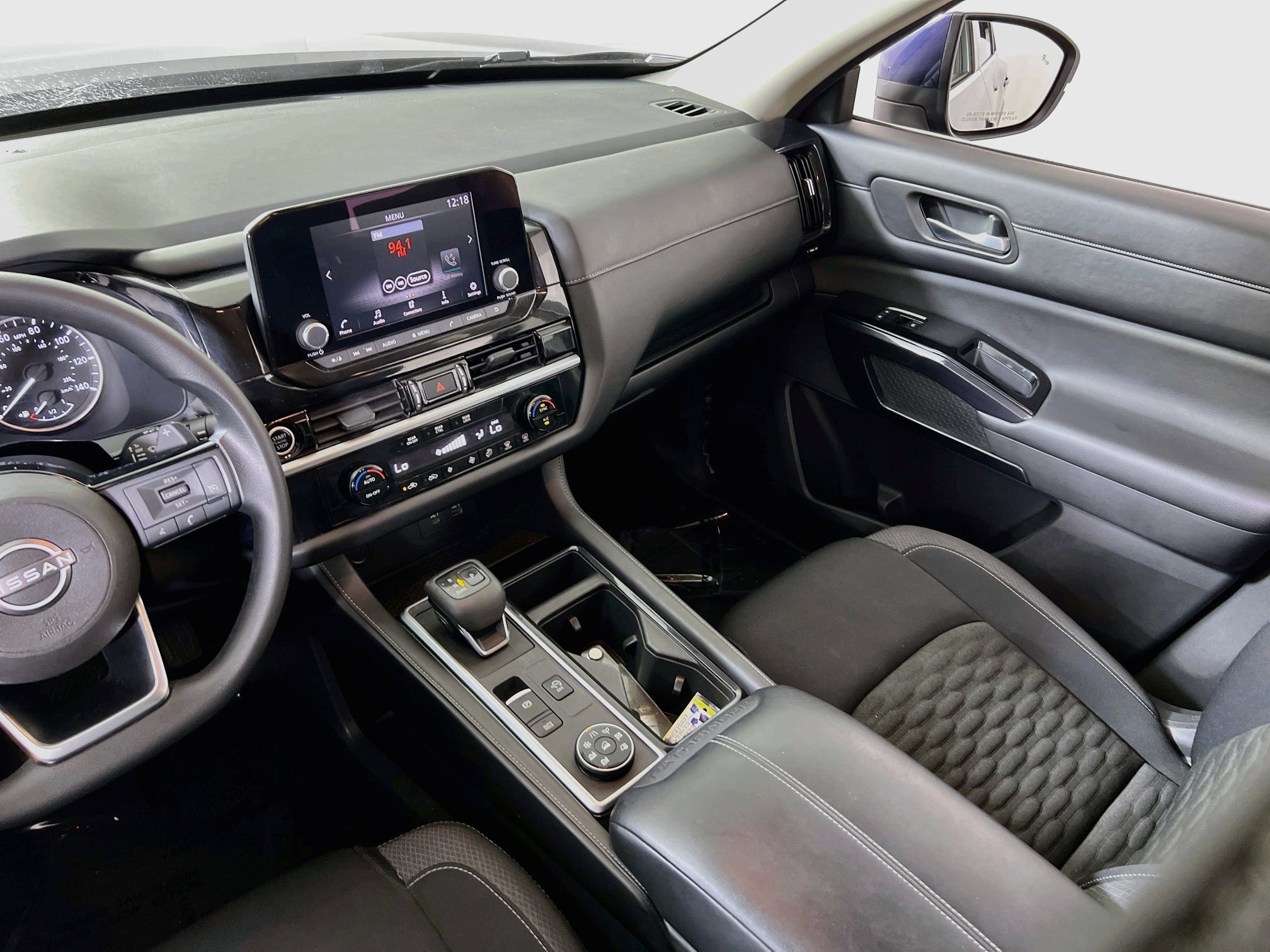 Used 2022 Nissan Pathfinder S AWD/4WD image 21
