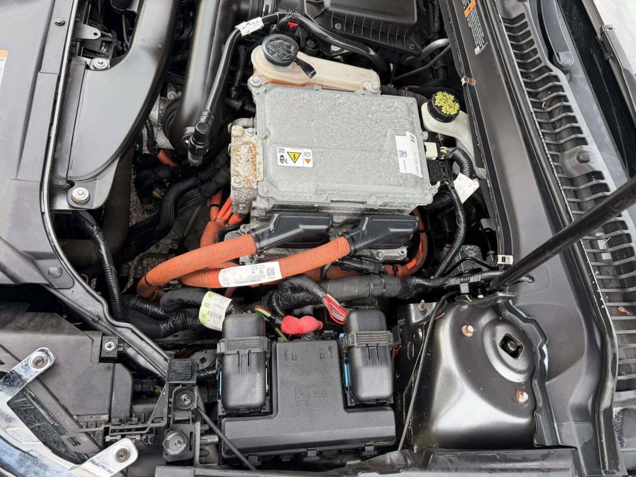 Used 2015 Lincoln MKZ Hybrid w/ Equipment Group 202A Reserve FWD image 31