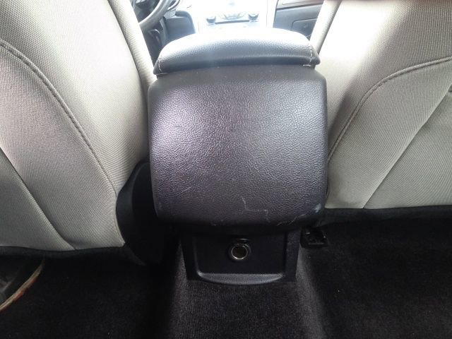 Certified 2018 Ford Fusion S image 5