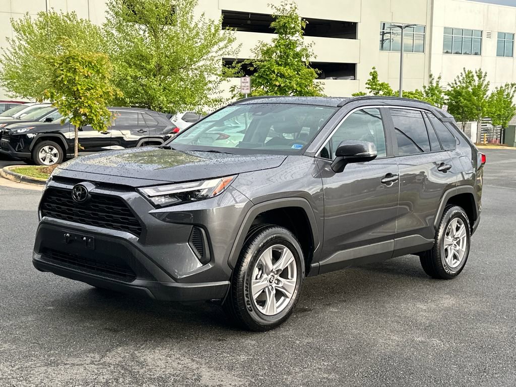 Used 2025 Toyota RAV4 XLE w/ Convenience Package AWD/4WD image 2