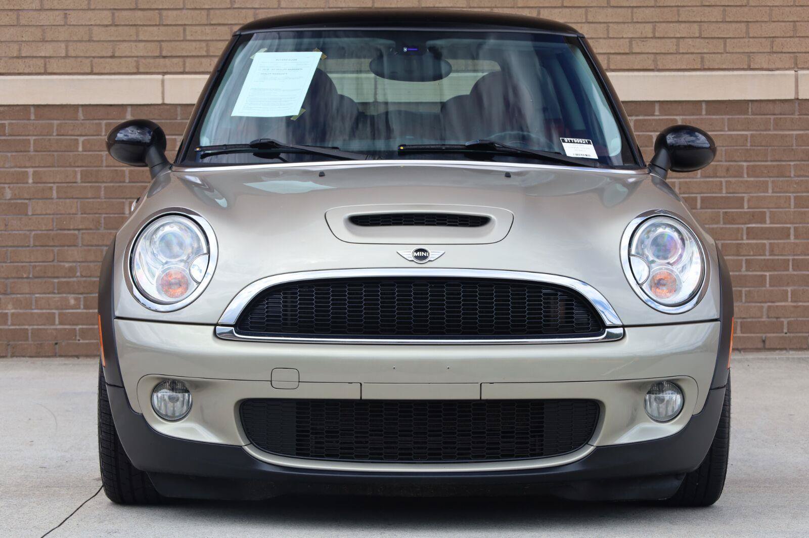 Used 2009 MINI Cooper S FWD image 6