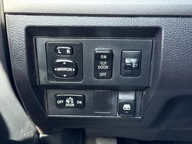 Used 2015 Toyota Tundra SR5 RWD image 30