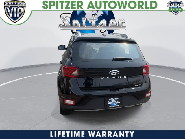New 2026 Hyundai Venue SEL FWD image 12