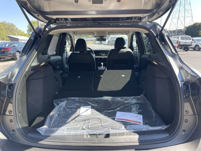 New 2026 Nissan Kicks SR w/ Cold Weather Package image 16