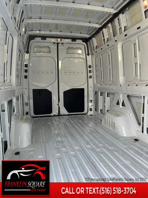 Used 2023 Mercedes-Benz Sprinter 2500 w/ Acoustic Package image 53