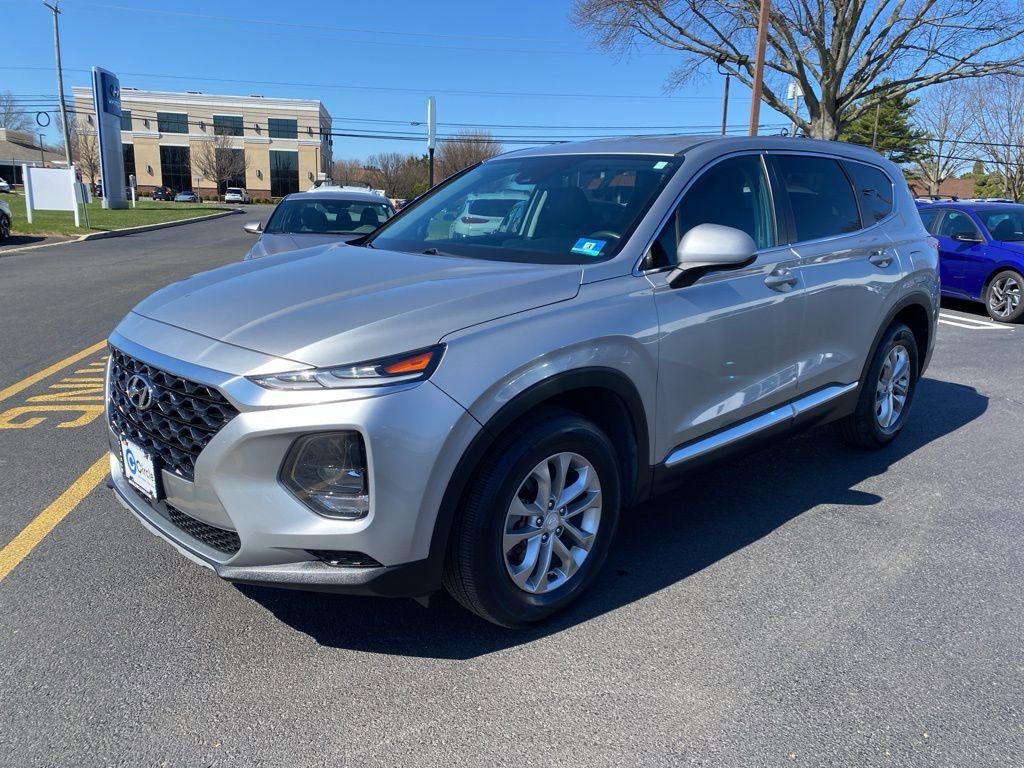 Used 2020 Hyundai Santa Fe SE image 6