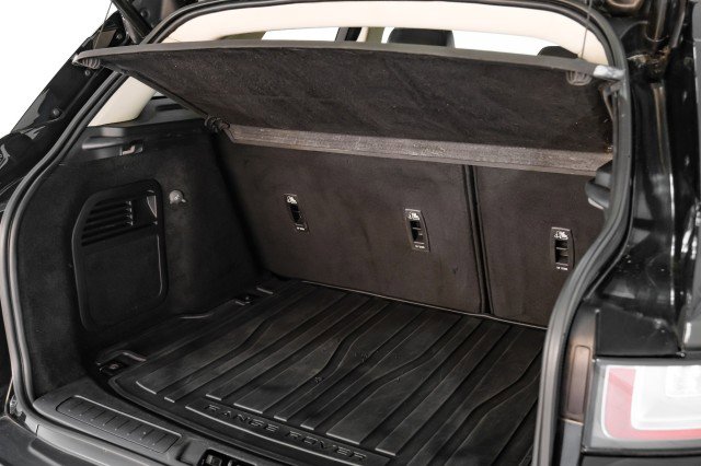 Used 2017 Land Rover Range Rover Evoque SE Premium image 50