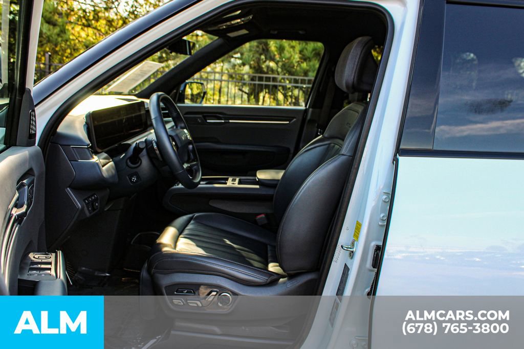 Used 2024 Kia EV9 GT-Line image 16