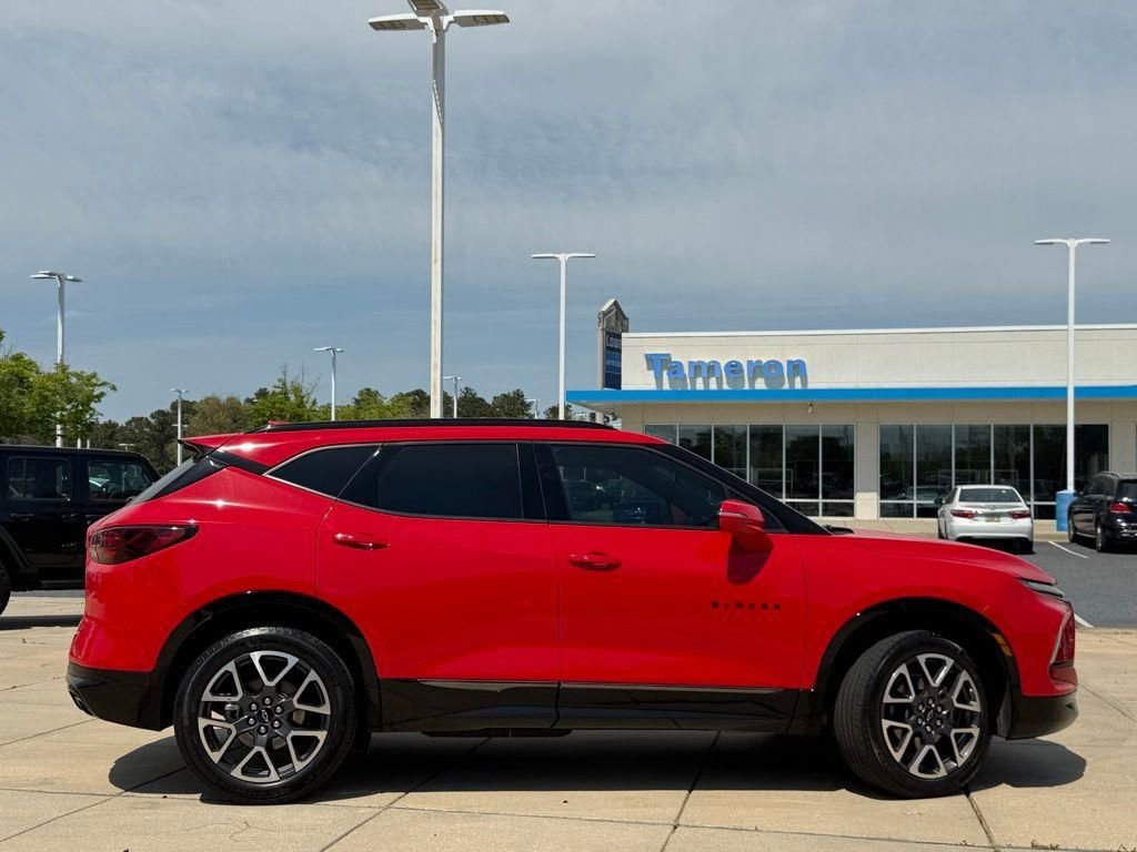 Used 2023 Chevrolet Blazer RS image 5